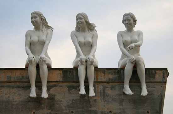 estatuas desnudas